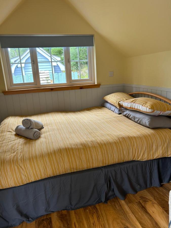 1Lochness Glam Lodges Inverness Exterior foto